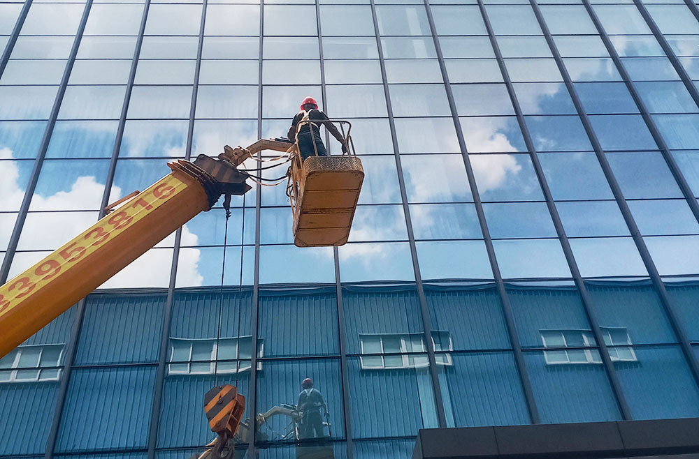 幕墻玻璃改開(kāi)窗