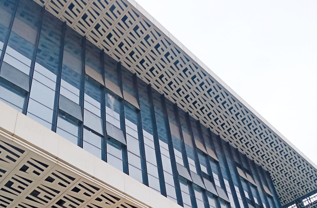 玻璃幕墻維護有必要嗎