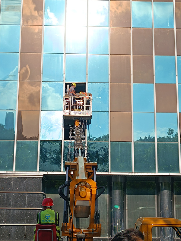 玻璃幕墻改開啟扇